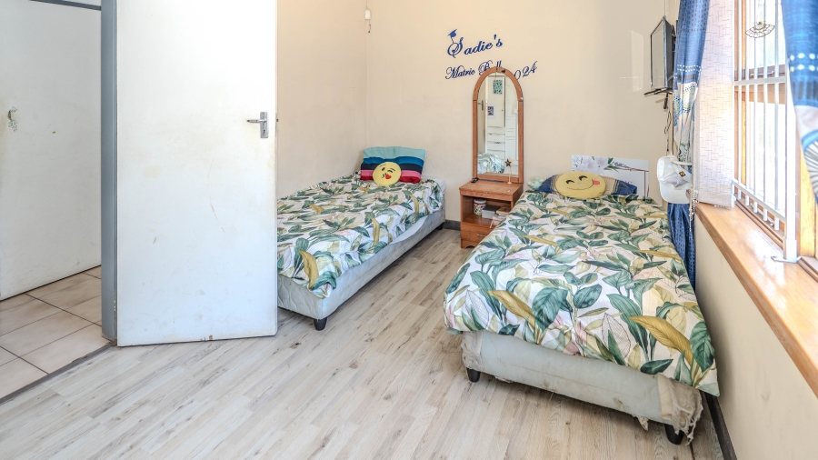 3 Bedroom Property for Sale in De La Haye Western Cape